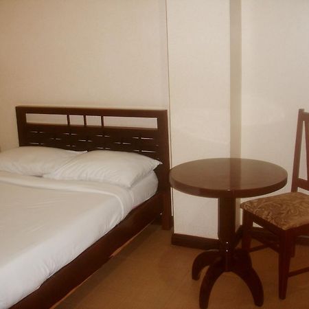 Hotel Roxas Midtown Zewnętrze zdjęcie